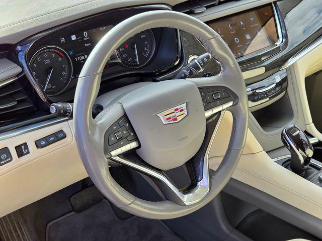 used 2022 Cadillac XT6 car, priced at $33,748