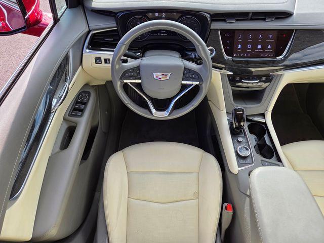 used 2022 Cadillac XT6 car, priced at $33,748
