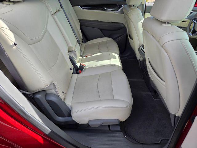 used 2022 Cadillac XT6 car, priced at $33,748