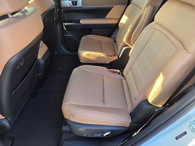 new 2026 Hyundai SANTA FE HEV car