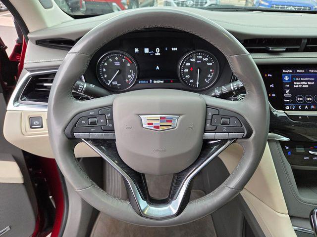 used 2023 Cadillac XT6 car, priced at $33,930