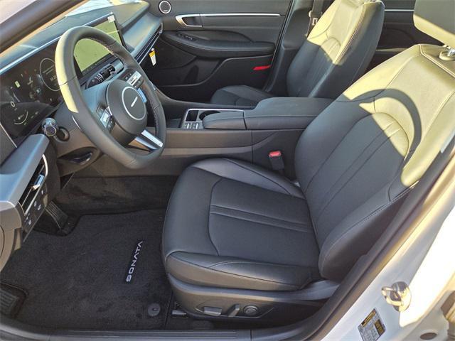 new 2026 Hyundai Sonata Hybrid car, priced at $40,455