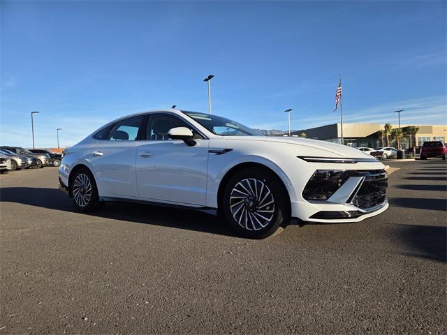 new 2026 Hyundai Sonata Hybrid car, priced at $40,455