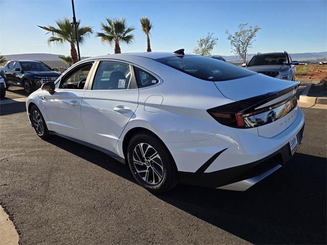 new 2026 Hyundai Sonata Hybrid car, priced at $31,350