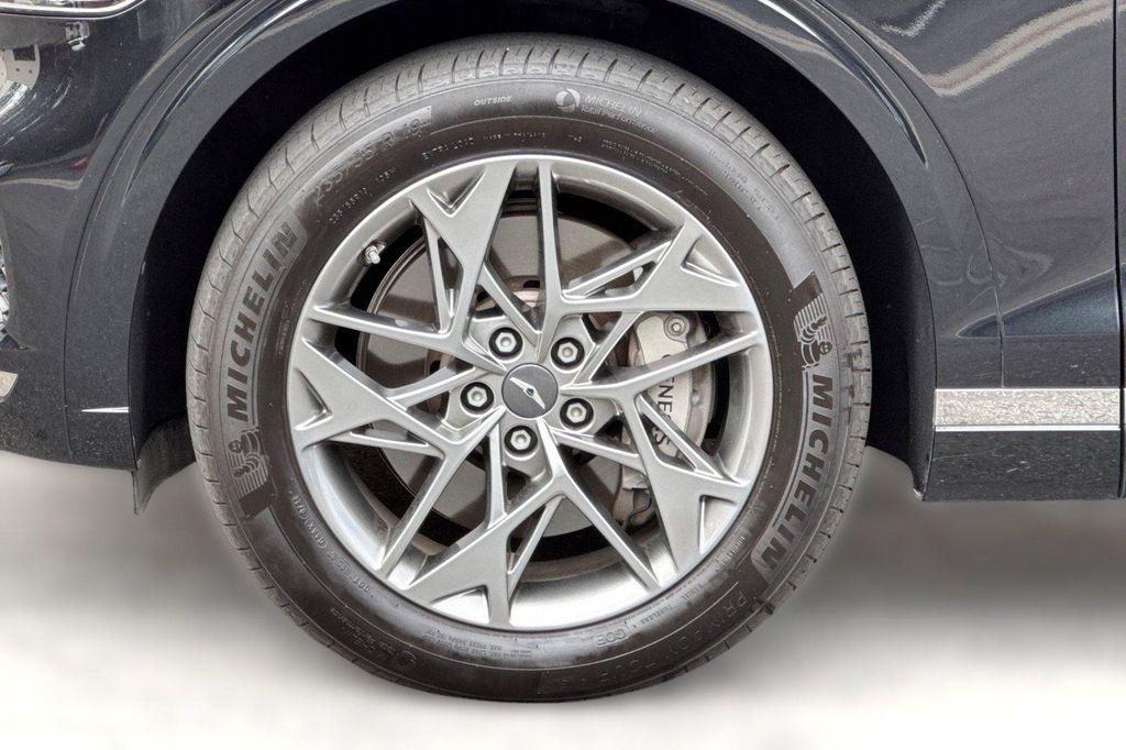 used 2025 Genesis GV70 car, priced at $32,084