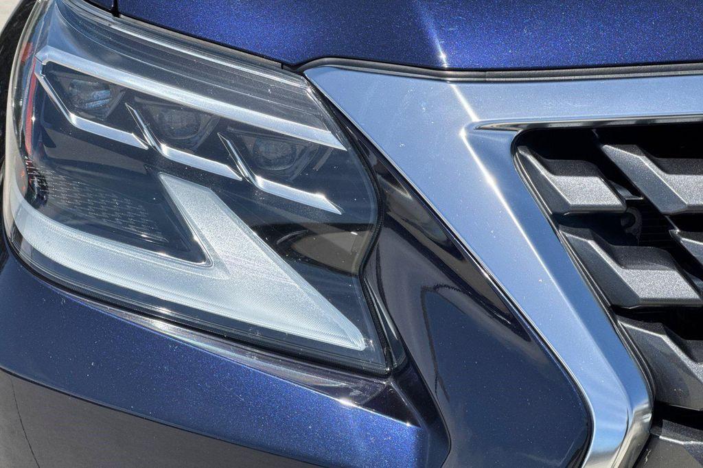 used 2023 Lexus GX 460 car, priced at $56,084