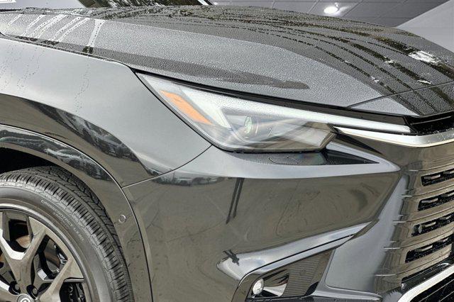 new 2026 Lexus TX 500h car, priced at $72,579