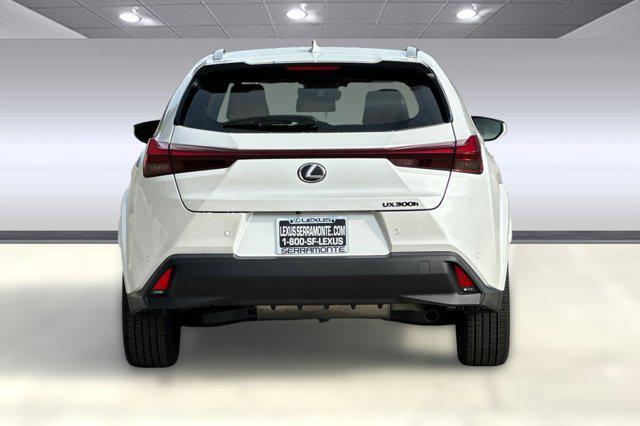 new 2025 Lexus UX 300h car, priced at $45,323