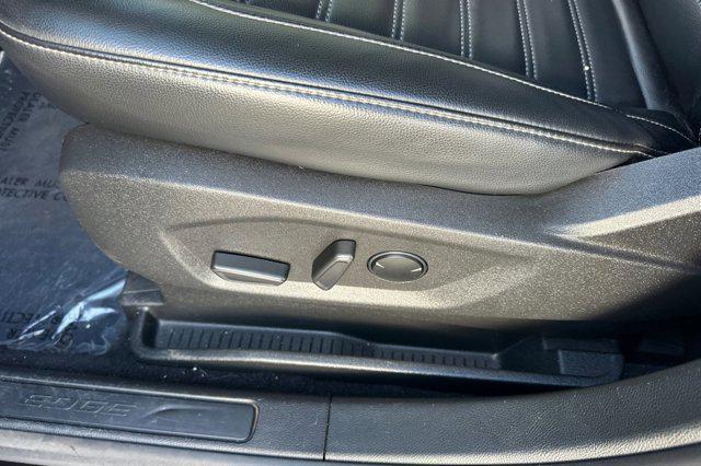 used 2023 Ford Edge car, priced at $18,297