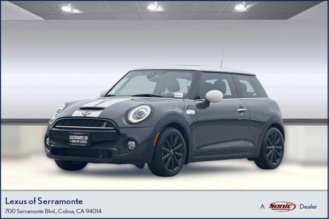 used 2019 MINI Hardtop car, priced at $17,999