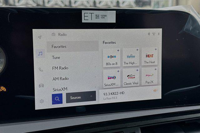 new 2024 Lexus ES 300h car, priced at $47,015