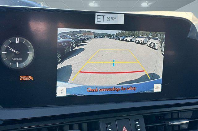 new 2024 Lexus ES 300h car, priced at $47,015