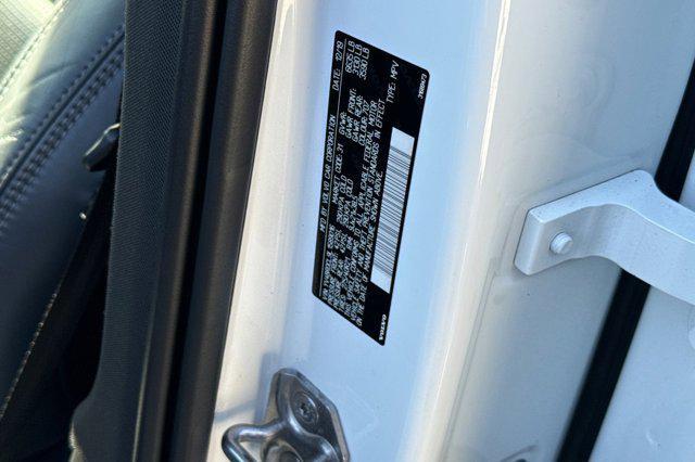 used 2020 Volvo XC90 Hybrid car, priced at $31,888