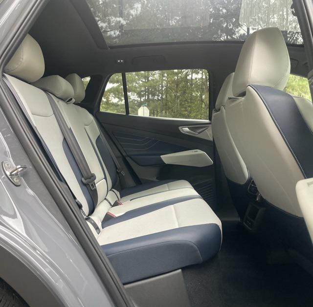 used 2023 Volkswagen ID.4 car, priced at $20,995