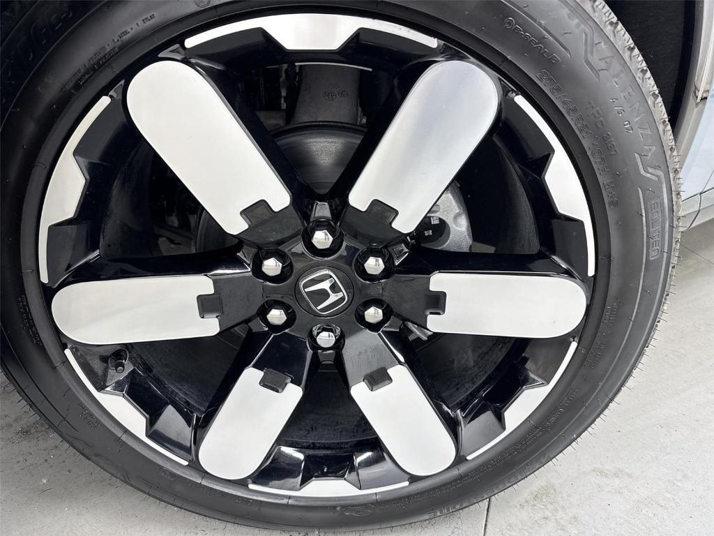 used 2025 Honda Prologue car, priced at $37,949