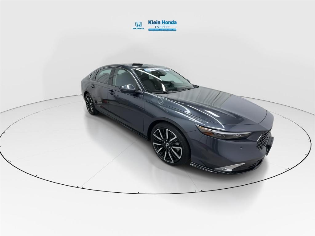 new 2026 Honda Accord Hybrid car, priced at $41,090