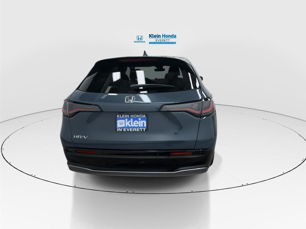 new 2027 Honda HR-V car, priced at $33,698
