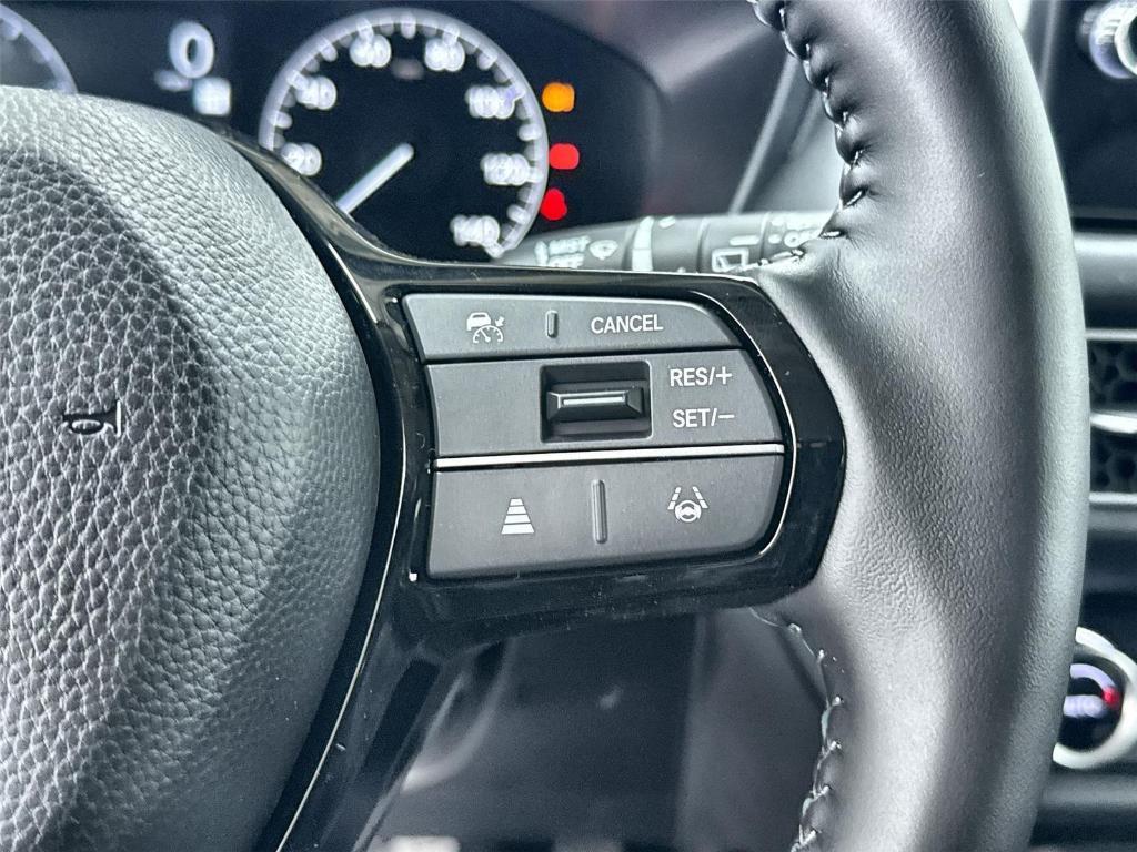 new 2027 Honda HR-V car, priced at $33,698