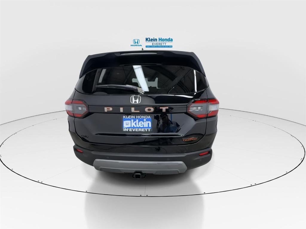 new 2026 Honda Pilot car, priced at $50,927