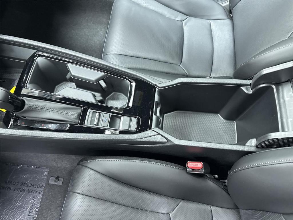 new 2026 Honda Accord Hybrid car, priced at $37,090