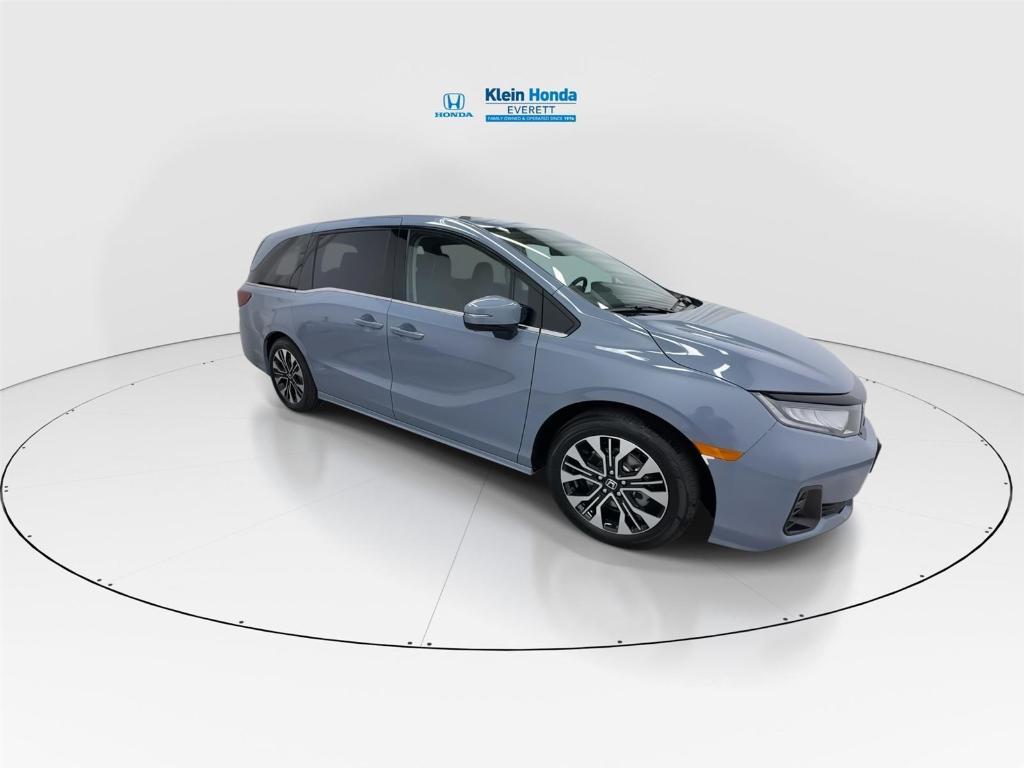 new 2026 Honda Odyssey car, priced at $54,045
