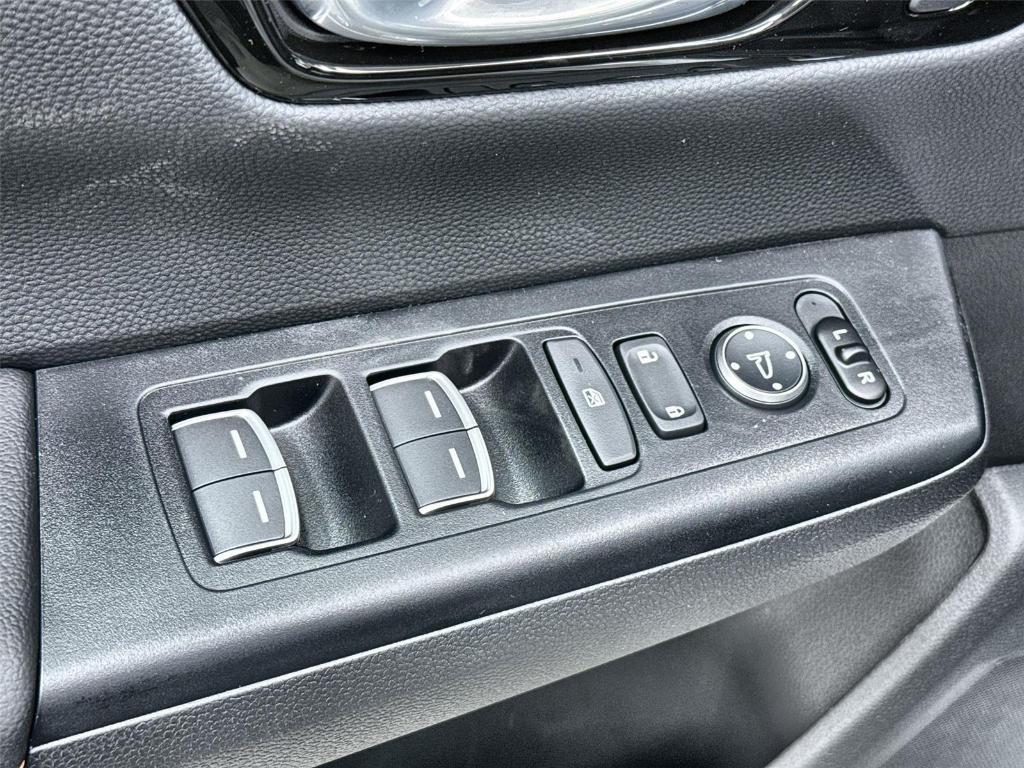 new 2026 Honda CR-V Hybrid car, priced at $40,493