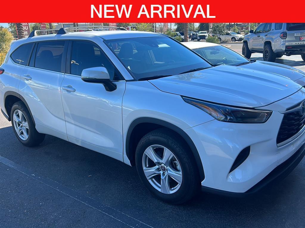 used 2023 Toyota Highlander car, priced at $32,988