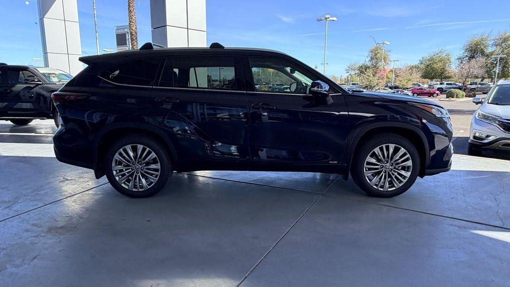 new 2026 Toyota Highlander Hybrid car, priced at $59,793