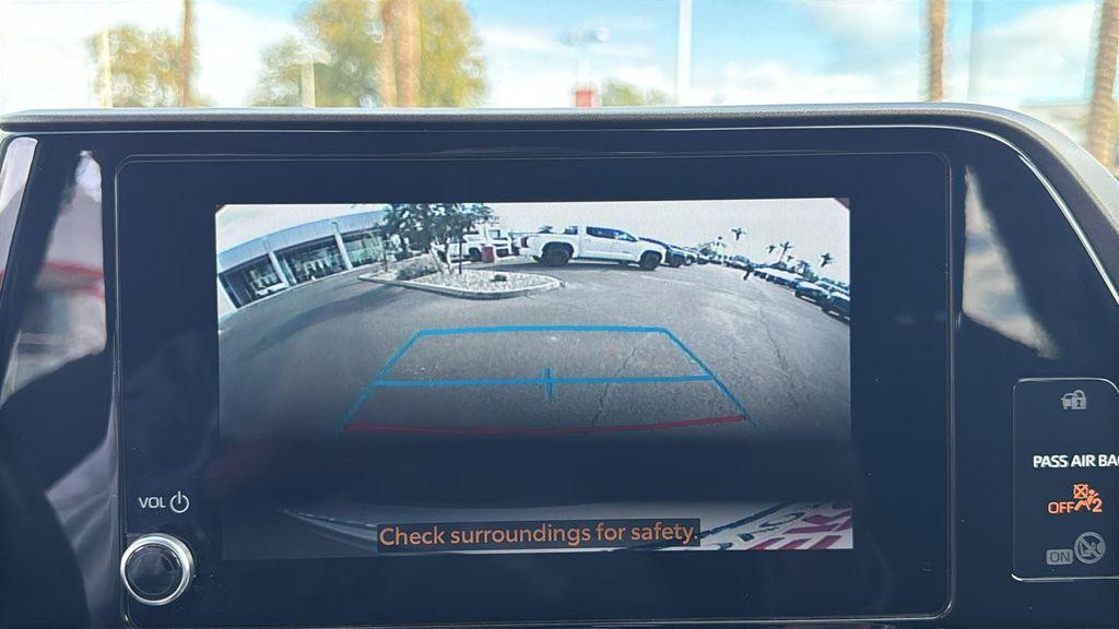 used 2023 Toyota Highlander car, priced at $32,888