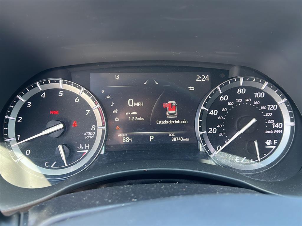 used 2021 Toyota Highlander car, priced at $32,988