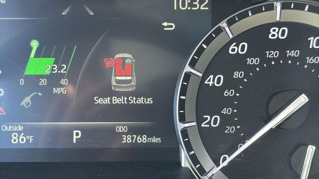 used 2021 Toyota Highlander car, priced at $32,988