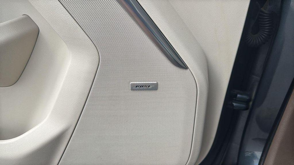 used 2021 GMC Yukon XL car, priced at $41,481