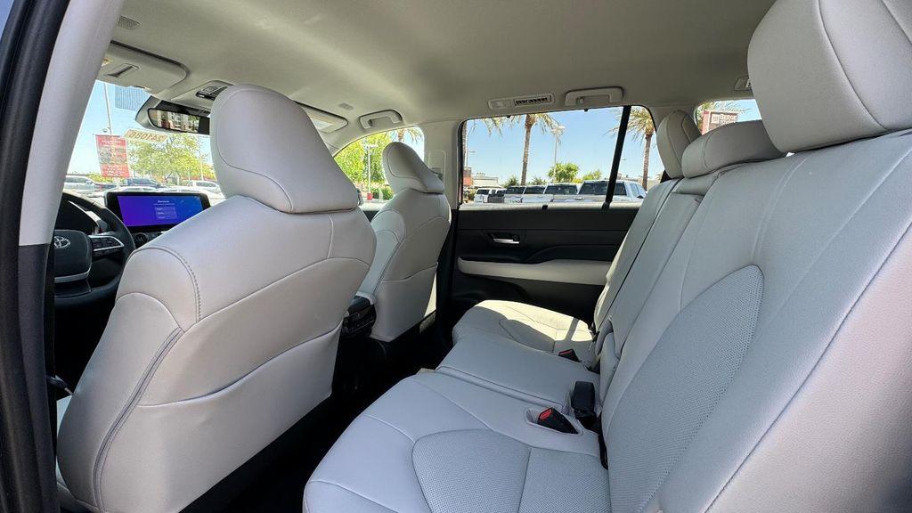 new 2026 Toyota Grand Highlander Hybrid car, priced at $52,983