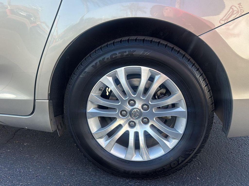 used 2016 Toyota Sienna car, priced at $25,540