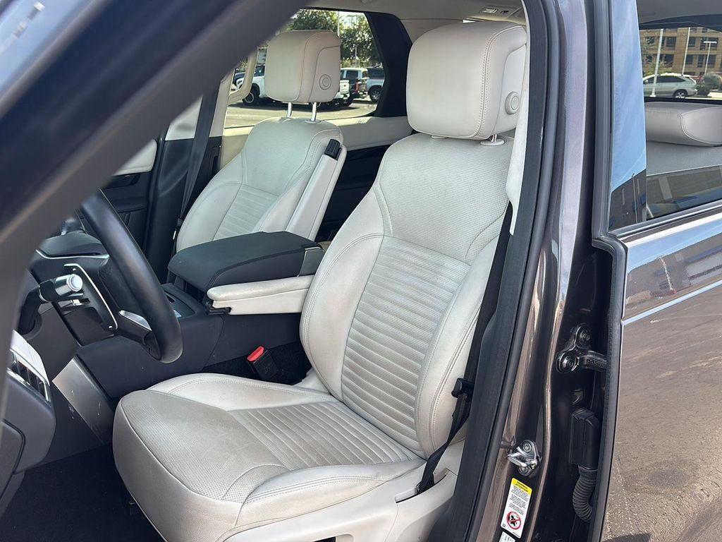 used 2021 Land Rover Discovery car, priced at $21,881