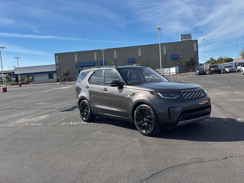 used 2021 Land Rover Discovery car, priced at $21,881