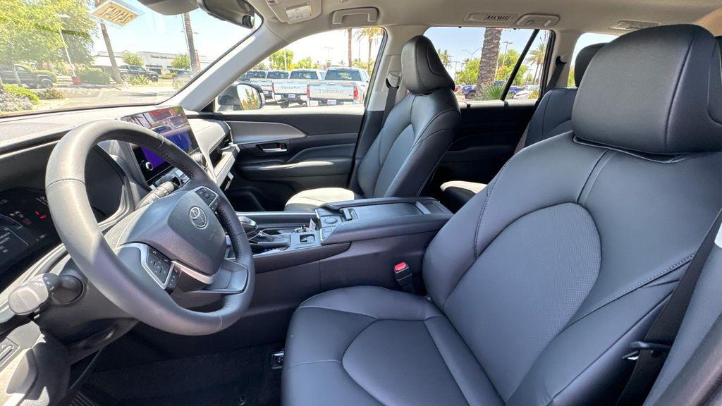 new 2026 Toyota Grand Highlander Hybrid car, priced at $54,793