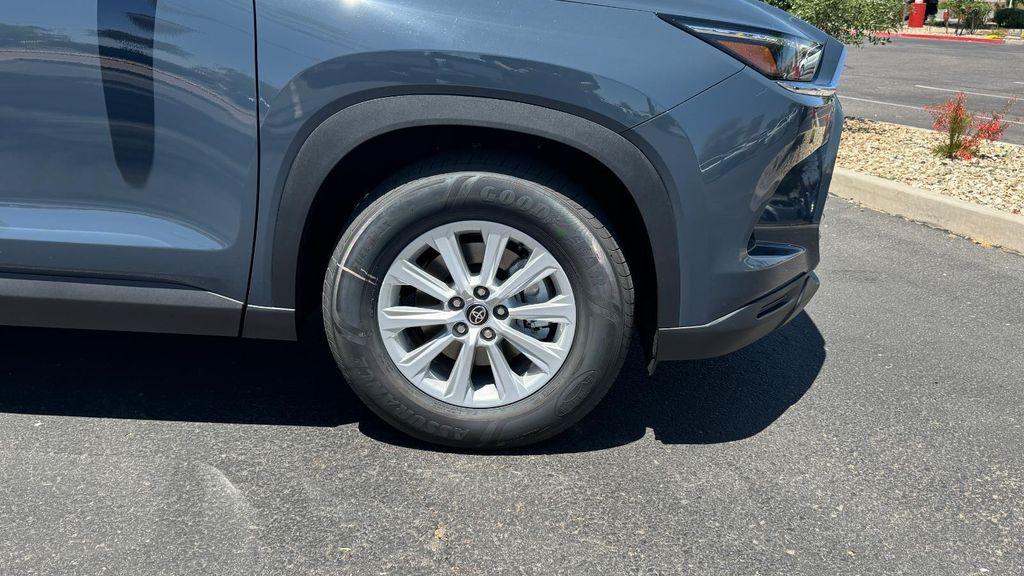 new 2026 Toyota Grand Highlander Hybrid car, priced at $54,793