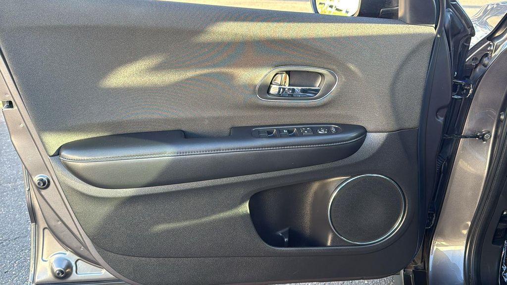 used 2022 Honda HR-V car, priced at $21,881