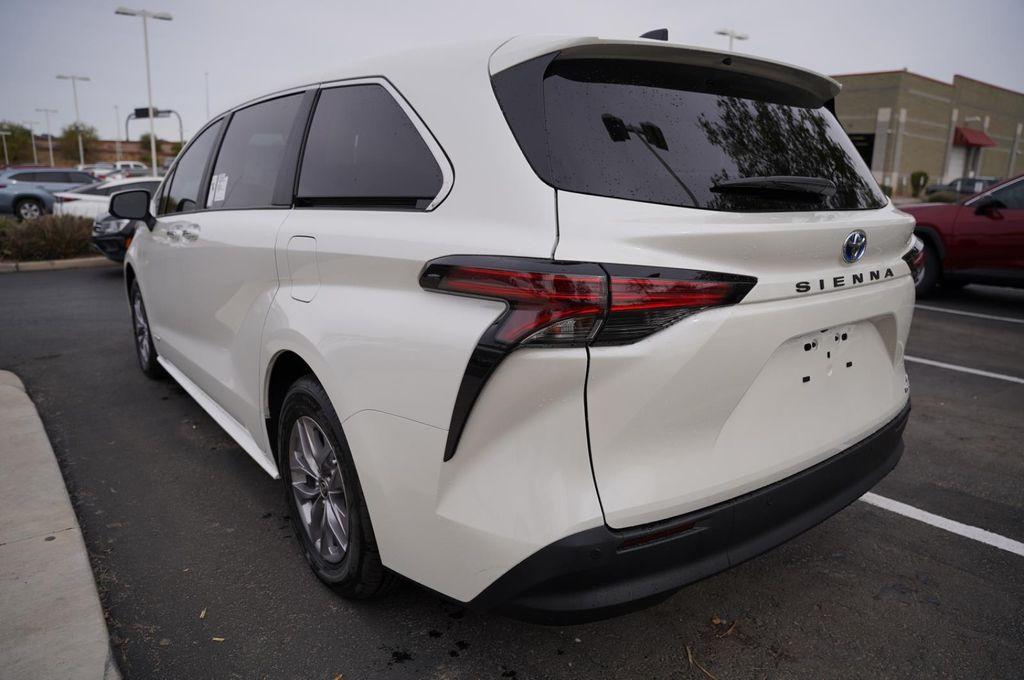 new 2026 Toyota Sienna car