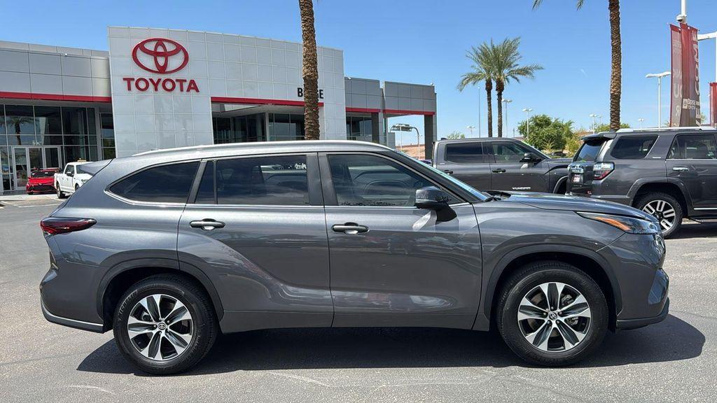 used 2024 Toyota Highlander car, priced at $37,988