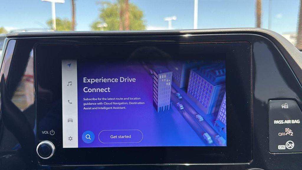 used 2024 Toyota Highlander car, priced at $37,988