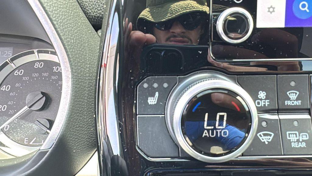 used 2024 Toyota Highlander car, priced at $37,988