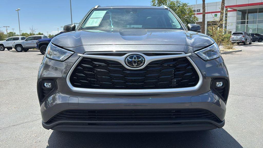 used 2024 Toyota Highlander car, priced at $37,988