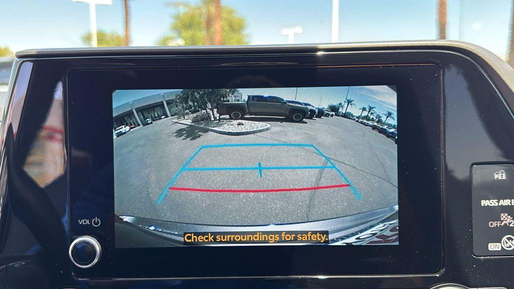 used 2024 Toyota Highlander car, priced at $37,988