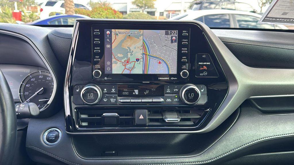 used 2020 Toyota Highlander car, priced at $26,988