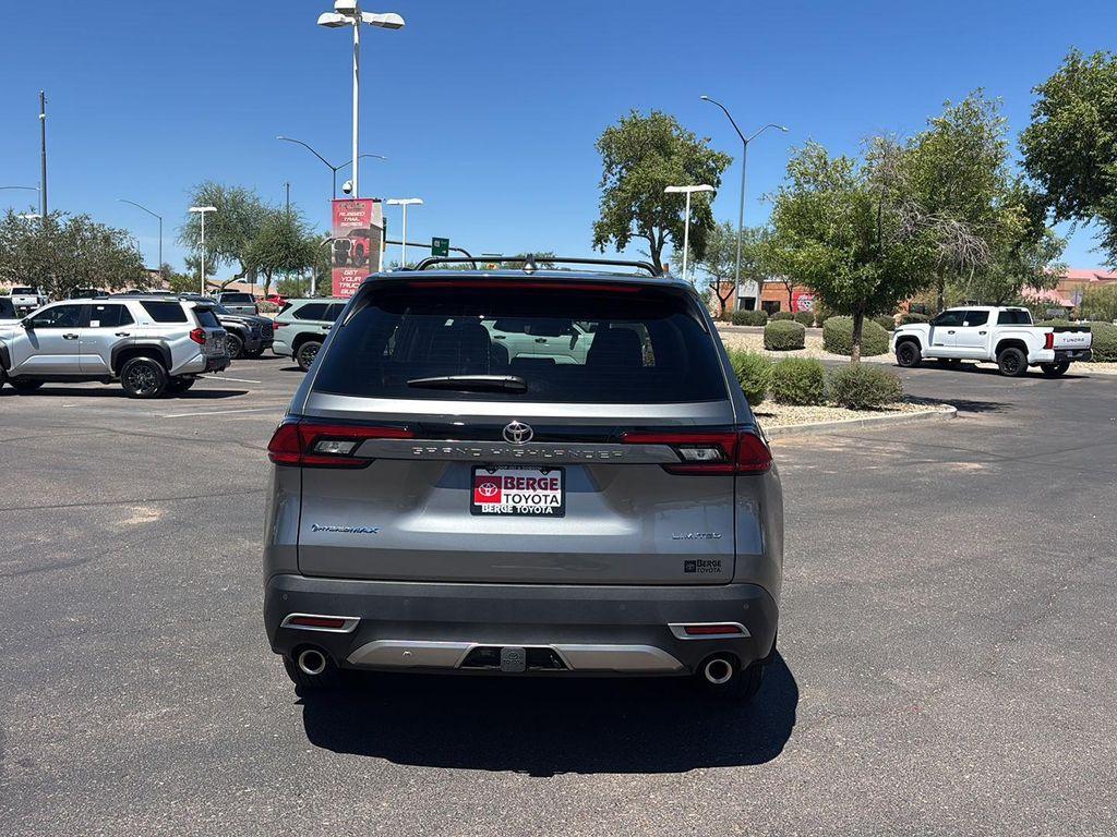 used 2025 Toyota Grand Highlander Hybrid car