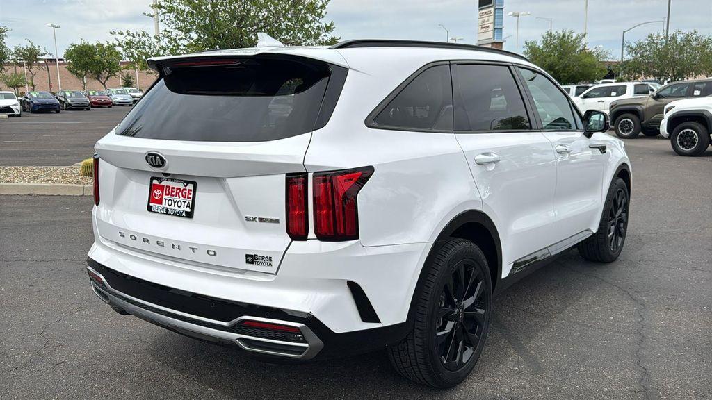 used 2021 Kia Sorento car, priced at $27,388