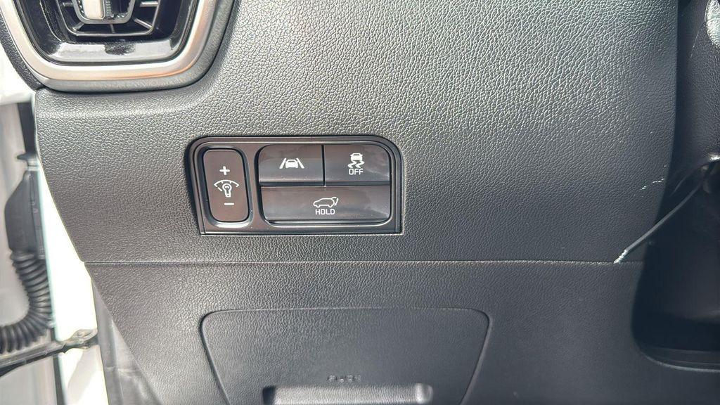 used 2021 Kia Sorento car, priced at $27,388