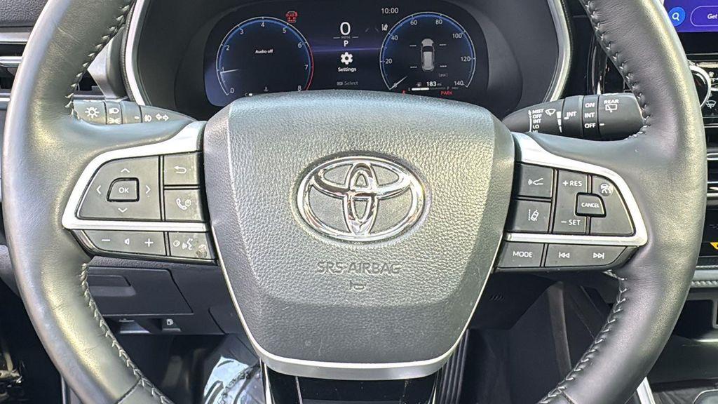 used 2024 Toyota Highlander car, priced at $42,988